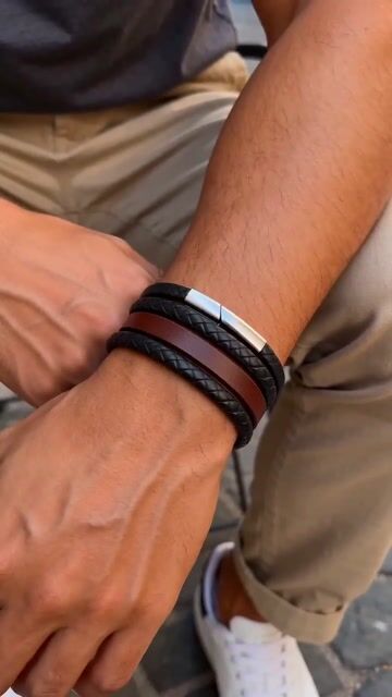 Leather bracelet with braided cords video