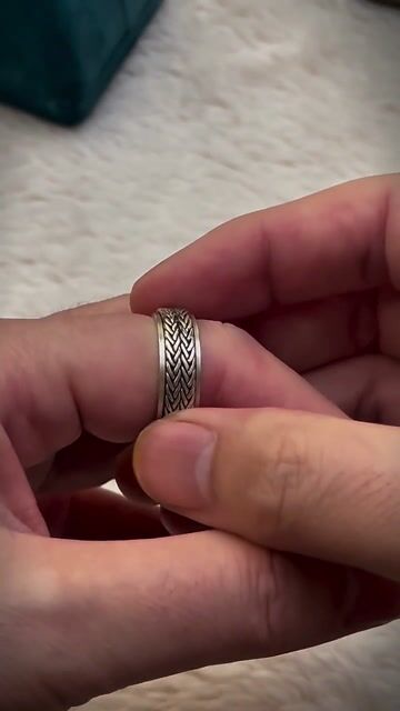 Bague argent tresse tournant anti-stress homme video