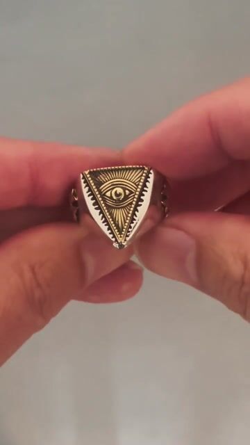 Anillo sello de plata maciza con Ojo de la Providencia video