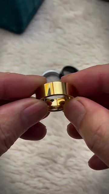 Alliance en tungstène personnalisable – Finition polie miroir, 3 couleurs au choix video